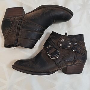 Sonoma Distressed Moto Booties